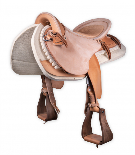 hornloser sattel endurance saddle custom made by horse gear innovations 2